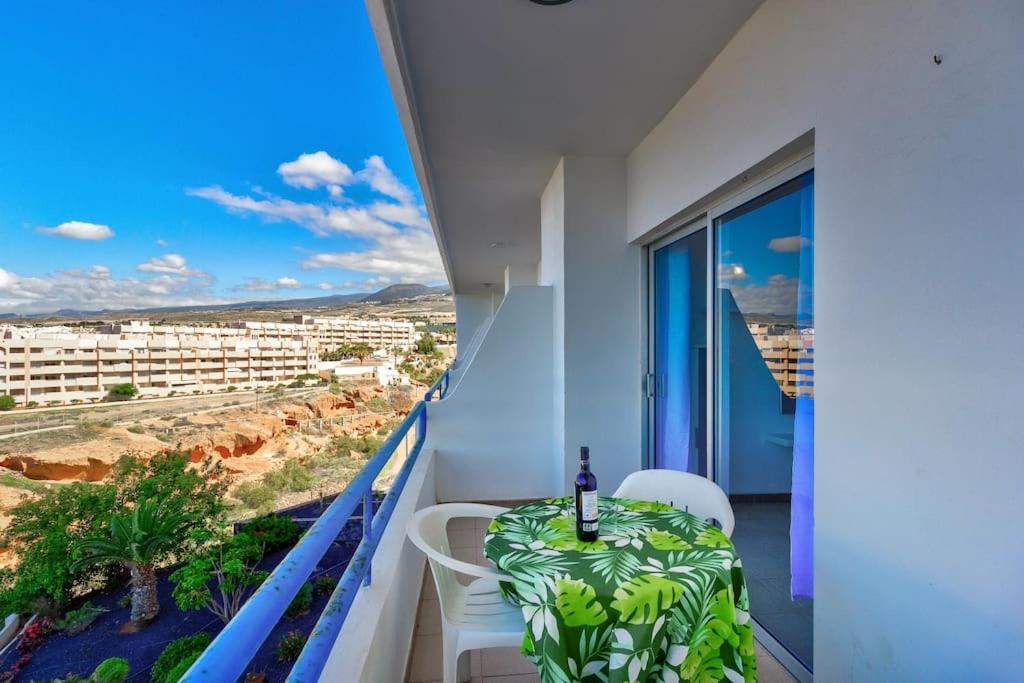 Bonito Estudio Playa Paraiso Con Vista Al Mar By Paramount Holidays Costa Adeje  Exteriör bild